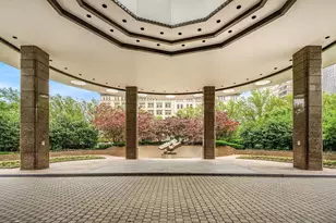 330 E 38th St, New York City, NY 10016 - Photo 11