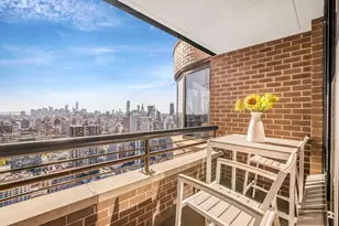 330 E 38th St, New York City, NY 10016 - Photo 7