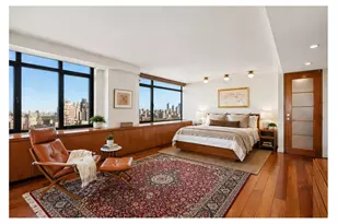 45 W 67th St, New York City, NY 10023 - Photo 5