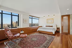 45 W 67th St, New York City, NY 10023 - Photo 3