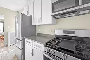 80 Winthrop St, New York City, NY 11225 - Photo 5