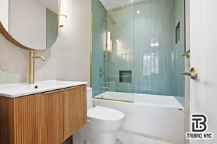 129 Russell St, New York City, NY 11222 - Photo 9