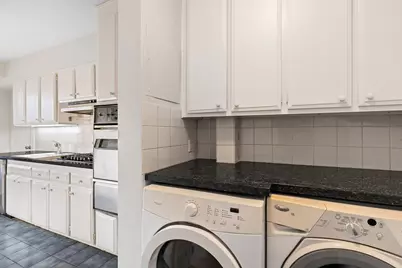 650 Park Avenue #14F, New York City, NY 10065 - Photo 9