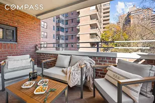 208 E Broadway, New York City, NY 10002 - Photo 5