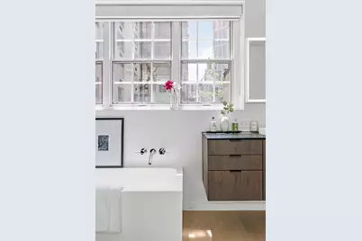 128 E 38th Street #1, New York City, NY 10016 - Photo 23