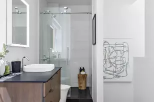 128 E 38th St, New York City, NY 10016 - Photo 23