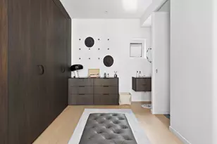 128 E 38th St, New York City, NY 10016 - Photo 17