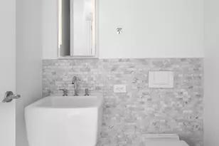 241 W 19th St, New York City, NY 10011 - Photo 13