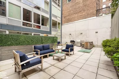 241 W 19th Street #PH2, New York, NY 10011 - Photo 19