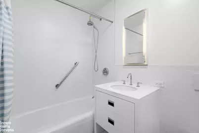 241 W 19th Street #PH2, New York, NY 10011 - Photo 11