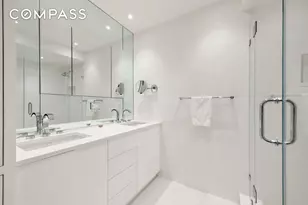 150 E 69th St, New York City, NY 10021 - Photo 9