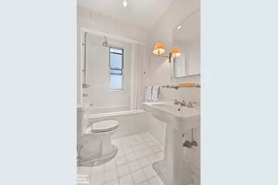 125 E 63rd Street #7C, New York City, NY 10065 - Photo 9