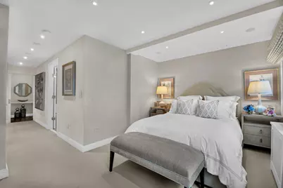 241 E 76th Street #2HI, New York City, NY 10021 - Photo 19