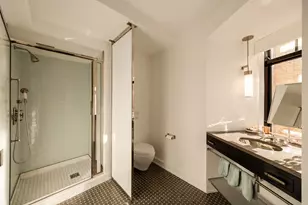 130 W 12th St, New York City, NY 10011 - Photo 11