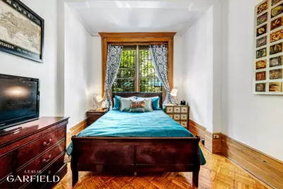 264 W 73rd Street, New York City, NY 10023 - Photo 3