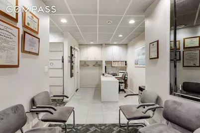 115 E 61st Street #1C, New York City, NY 10065 - Photo 7