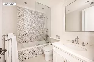 301 W 57th St, New York City, NY 10019 - Photo 9