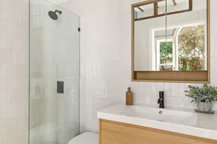 102 E 4th St, New York City, NY 11218 - Photo 13