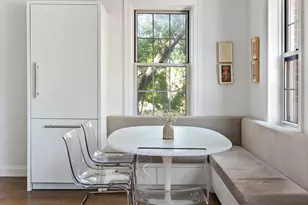 25 Minetta Ln, New York City, NY 10012 - Photo 3