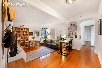 260 Ocean Parkway #5G, New York City, NY 11218 - Photo 1