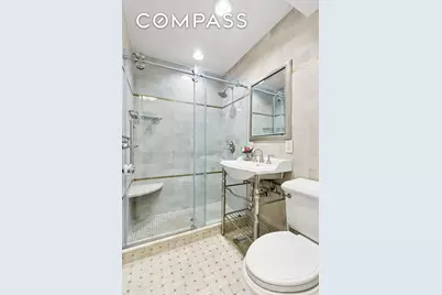 209 E 56th Street #9E, New York City, NY 10022 - Photo 5