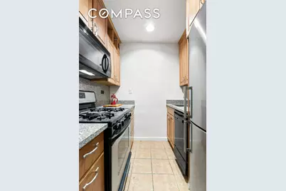 209 E 56th Street #9E, New York City, NY 10022 - Photo 3