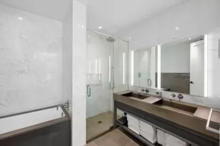 225 W 17th St, New York City, NY 10011 - Photo 7