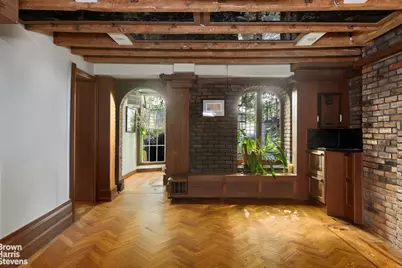 233 E 35th Street, New York, NY 10016 - Photo 5