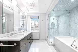 21 E 61st St, New York City, NY 10065 - Photo 9