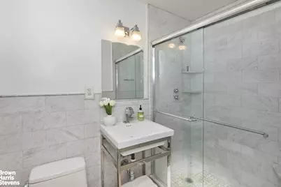 201 E 21st Street #15G, New York City, NY 10010 - Photo 5