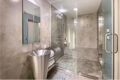 519 Broadway #2, New York City, NY 10012 - Photo 33