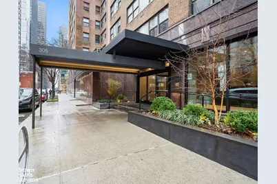 305 E 40th Street #15L, New York City, NY 10017 - Photo 19