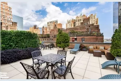 305 E 40th Street #15L, New York City, NY 10017 - Photo 23
