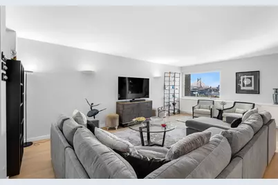45 Sutton Place S #11J, New York City, NY 10022 - Photo 1