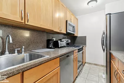 400 Central Park W #1M, New York City, NY 10025 - Photo 3