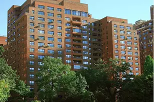 11 Riverside Dr, New York City, NY 10023 - Photo 13