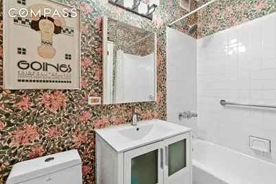 48 W 105th Street #2B, New York City, NY 10025 - Photo 7