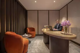 111 W 56th St, New York City, NY 10019 - Photo 9