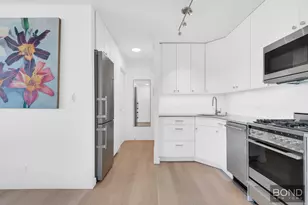 353 E 72nd St, New York City, NY 10021 - Photo 5