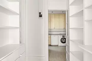 243 W 98th St, New York City, NY 10025 - Photo 3