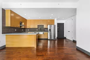 42-60 Crescent St, New York City, NY 11101 - Photo 3