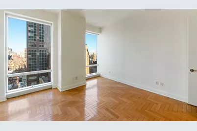 845 United Nations Plaza #15A, New York City, NY 10017 - Photo 5