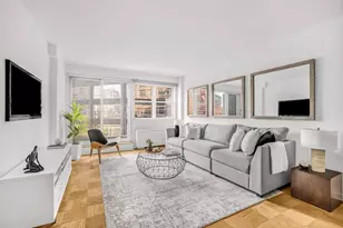 211 E 53rd St, New York, NY 10022 - Photo 3