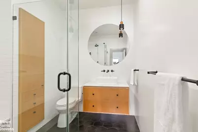 667 Degraw Street #2, New York City, NY 11217 - Photo 7