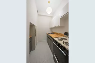 43 E 10th Street #5F, New York City, NY 10003 - Photo 3