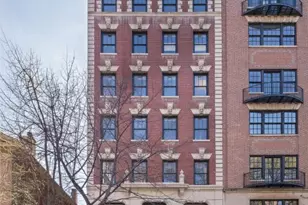 26 Gramercy Pk S, New York City, NY 10003 - Photo 7