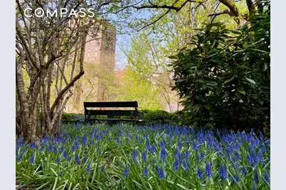 26 Gramercy Park S #1E, New York City, NY 10003 - Photo 9