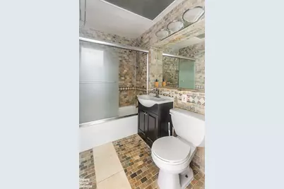 10 Christopher Street #5C, New York City, NY 10014 - Photo 5