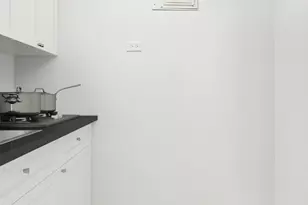 111 E 56th St, New York City, NY 10022 - Photo 3