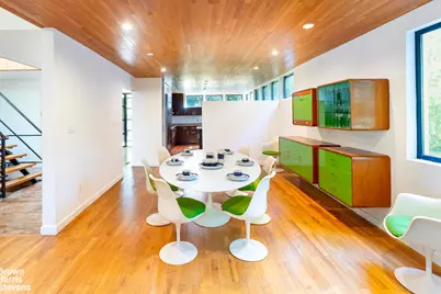 712 Ladd Road, New York City, NY 10471 - Photo 9